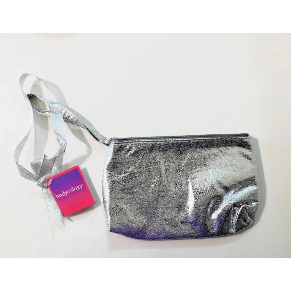 Bodycology Silver Metallic Wristlet Cosmetic Bag Zipper Closure 8" x 5.5" x 1" - Picture 1 of 3